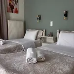 Logas 2 * Corfu (city)